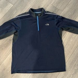 Men’s Navy North Face 1/4 zip XL